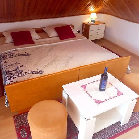 Old Town Jelena Loft Room ดูบรอฟนิก ภายนอก รูปภาพ